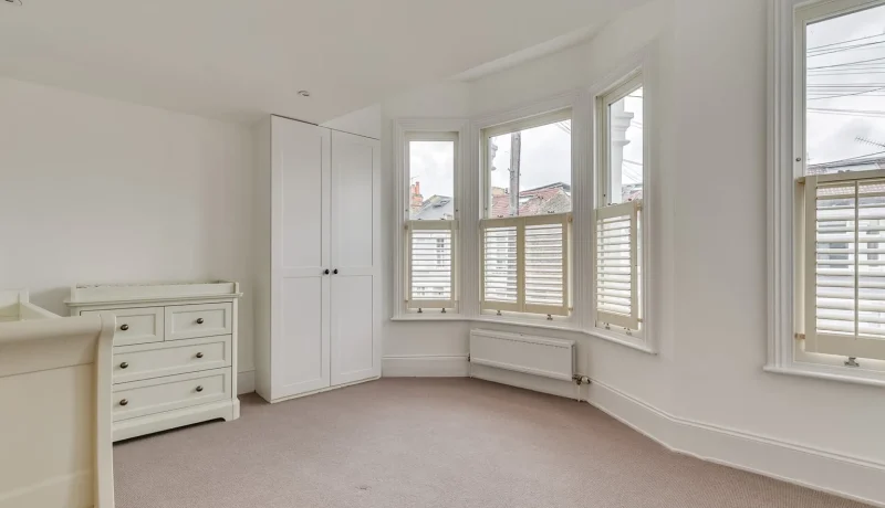 Querrin-Street-9-10-1-1536x1024