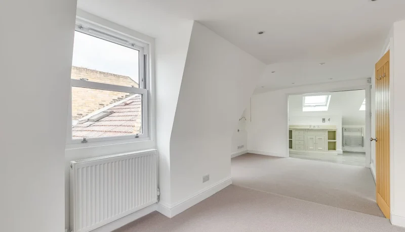 Querrin-Street-9-17-1-1536x1024