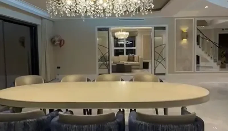dining-table
